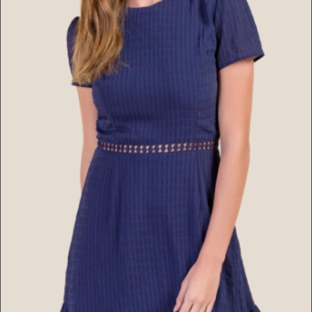 Short Sleeve Shift Dress